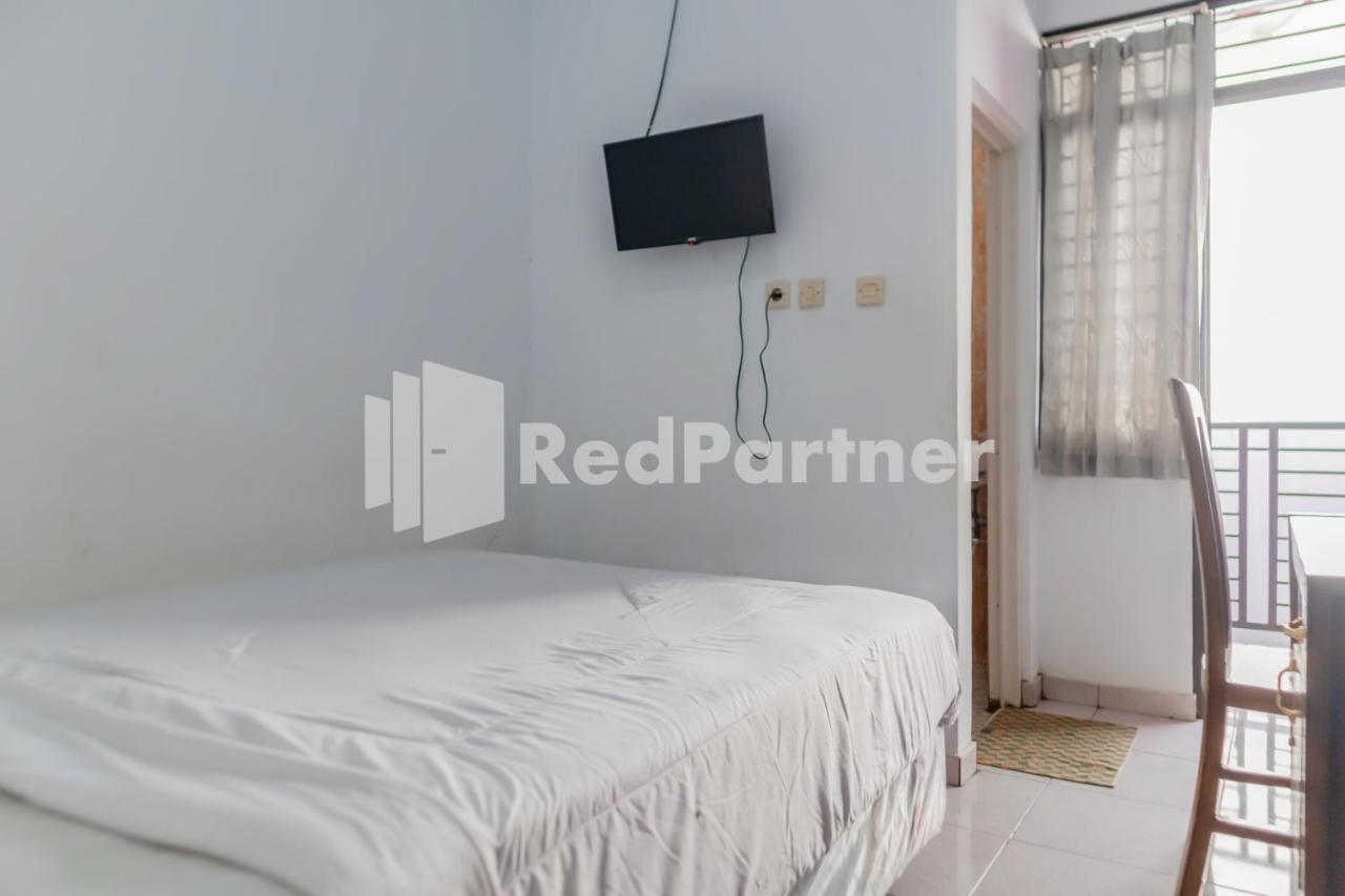 Oyo 2770 Zleepy Wisma Khazri Богор Екстериор снимка